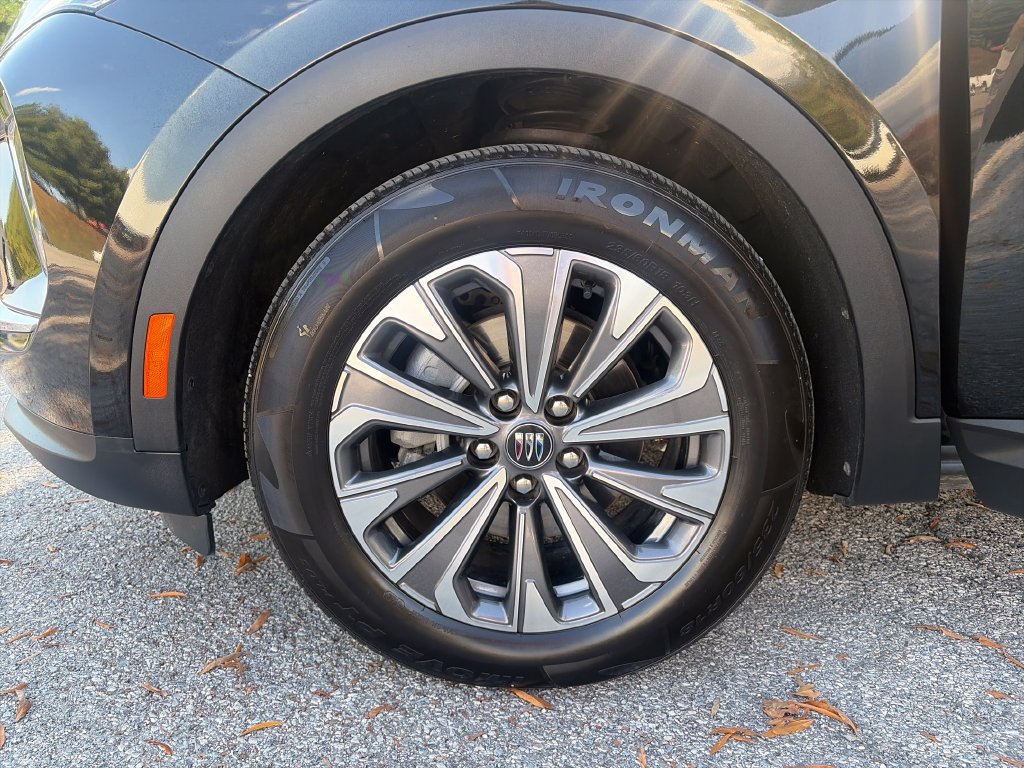 Used 2024 Buick Envision Preferred AWD/4WD image 26