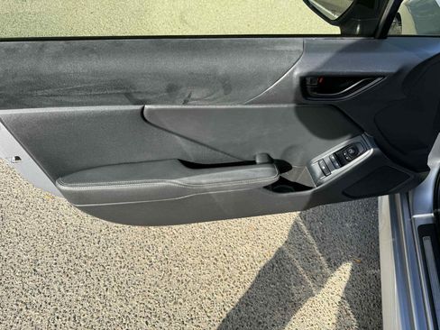 Used 2023 Toyota GR86 Premium w/ ALL Weather Mat Package (TMS) image 12