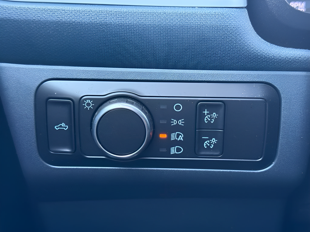 Used 2024 Ford Maverick Lariat AWD/4WD image 25