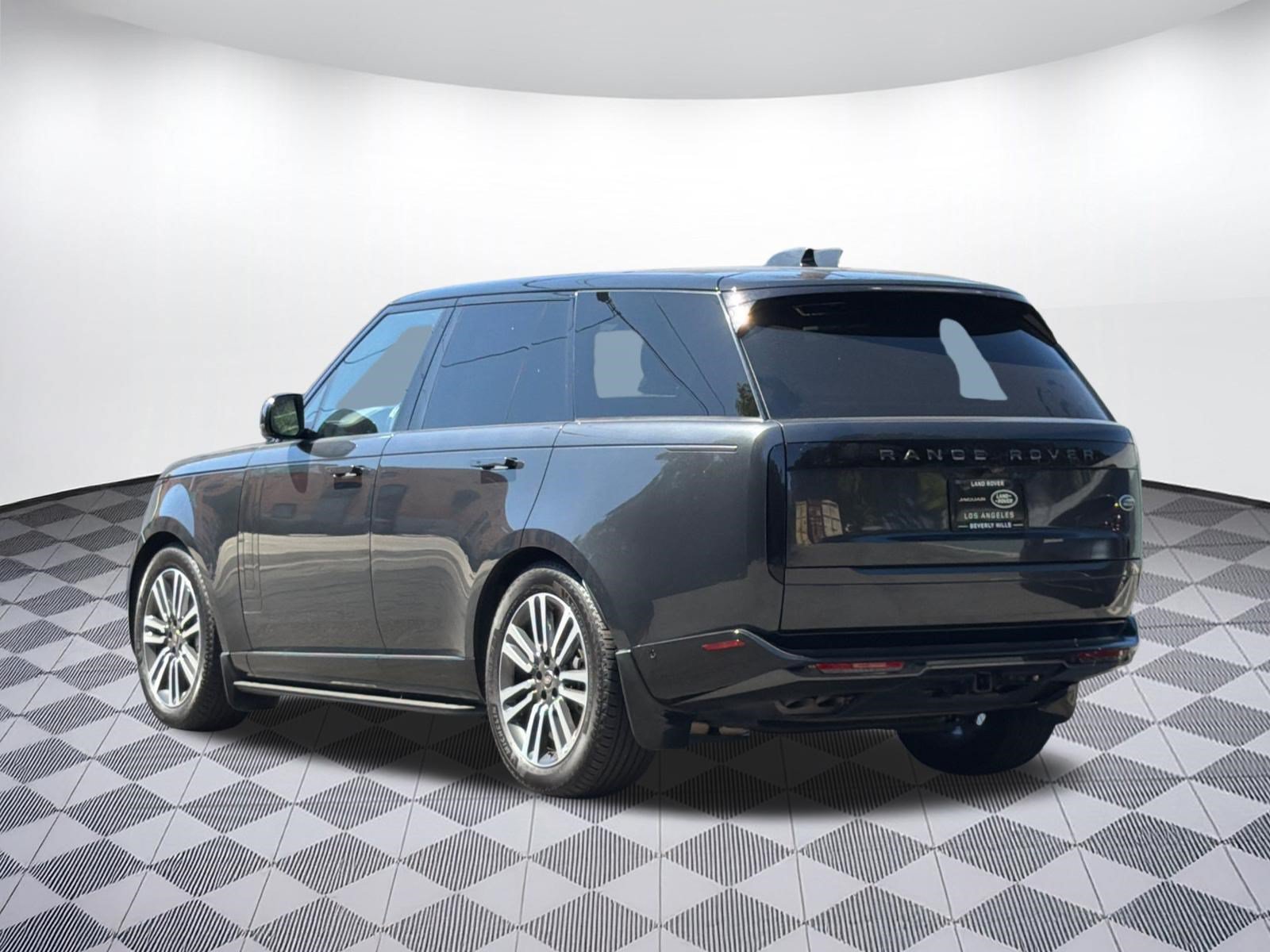 Certified 2023 Land Rover Range Rover SE AWD/4WD image 3