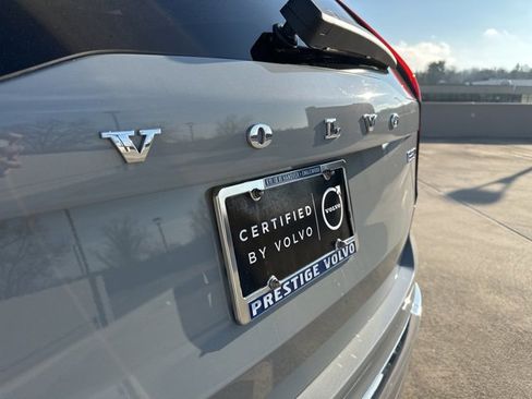 Certified 2025 Volvo XC90 B5 Plus image 38