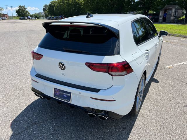Used 2024 Volkswagen Golf R AWD/4WD image 10