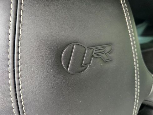 Used 2016 Jaguar F-TYPE R AWD/4WD image 17