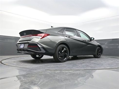 New 2026 Hyundai Elantra SEL Sport image 36