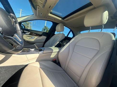 Used 2021 Mercedes-Benz C 300 Sedan image 18