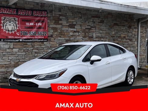 Used 2019 Chevrolet Cruze LT FWD image 1