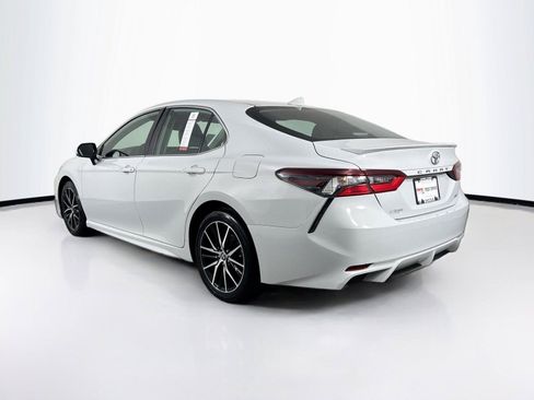 Certified 2023 Toyota Camry SE FWD image 11