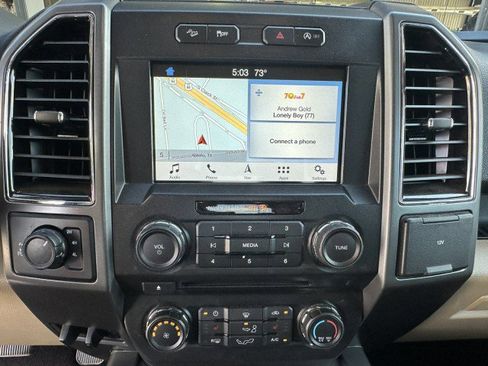 Used 2018 Ford F150 XLT w/ Equipment Group 302A Luxury image 22