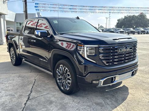 Used 2025 GMC Sierra 1500 Denali Ultimate image 2
