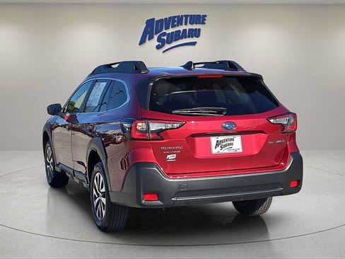 Certified 2025 Subaru Outback Premium image 5