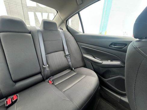 Used 2025 Nissan Altima 2.5 SV image 37