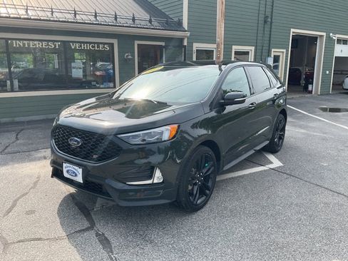 Used 2024 Ford Edge ST w/ Equipment Group 401A AWD/4WD image 2