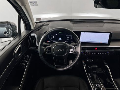 Certified 2024 Kia Sorento SX image 24