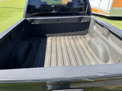 Used 2018 Chevrolet Silverado 1500 LT w/ All Star Edition AWD/4WD image 10