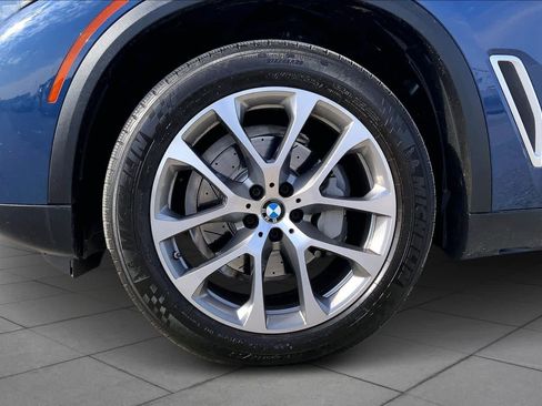 Used 2019 BMW X5 xDrive40i w/ Premium Package 2 image 20