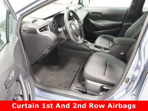 Used 2025 Toyota Corolla LE image 14