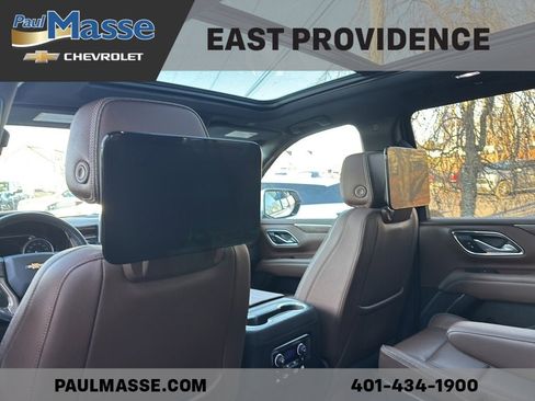 Certified 2021 Chevrolet Suburban High Country w/ Premium Package 2 image 14