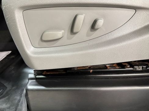 Used 2016 Chevrolet Silverado 2500 LTZ w/ LTZ Plus Package image 22