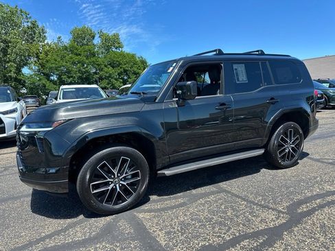 Used 2024 Lexus GX 550 w/ Accessory Package (Z1) AWD/4WD image 7