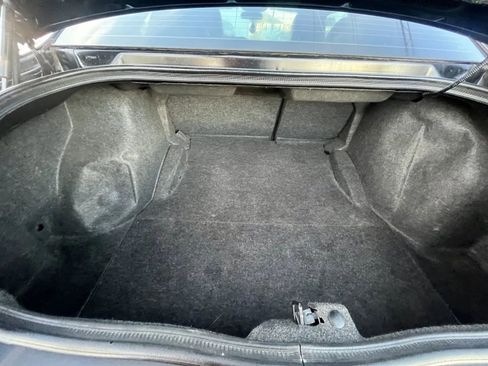 Used 2013 Dodge Challenger SXT image 15