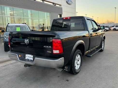 Used 2017 RAM 1500 Classic SLT image 33