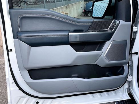 Used 2022 Ford F150 Limited image 21