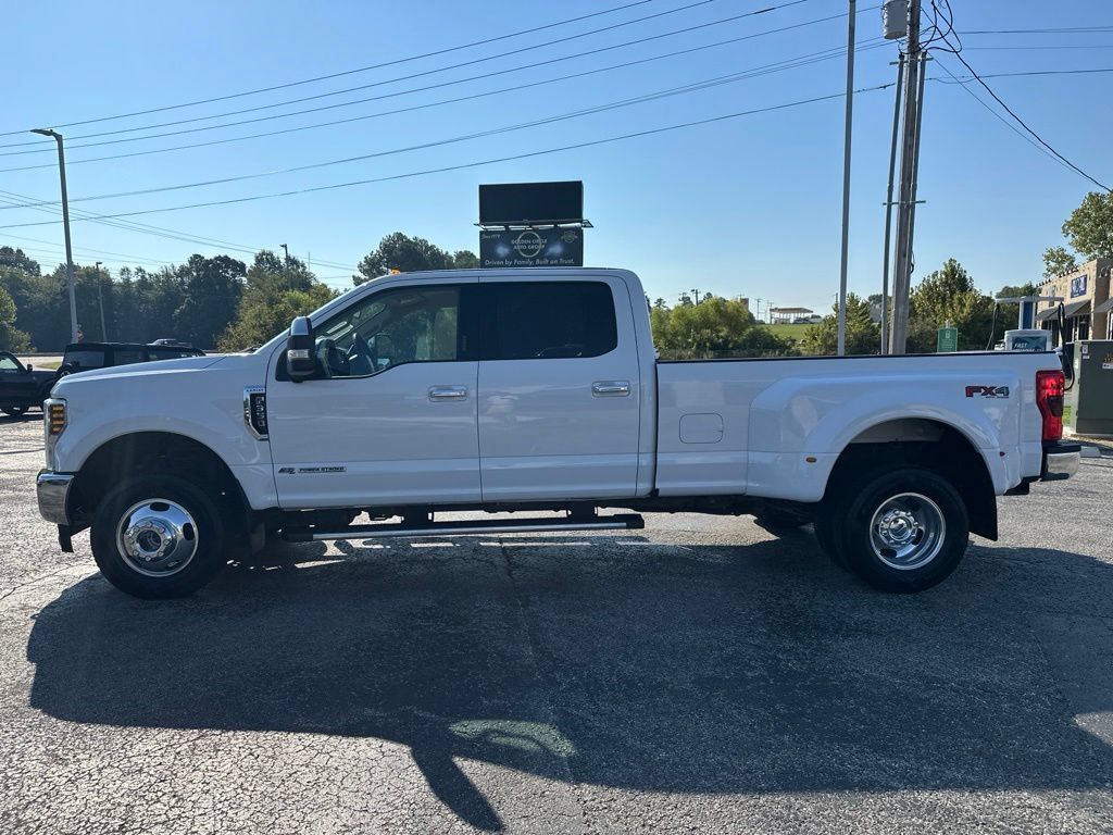 Used 2019 Ford F350 Lariat w/ Chrome Package AWD/4WD image 6