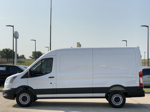 New 2025 Ford Transit 250 Base image 31