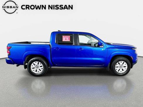 Used 2024 Nissan Frontier SV w/ SV Convenience Package RWD image 4