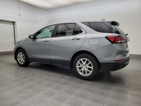Used 2024 Chevrolet Equinox LT image 3