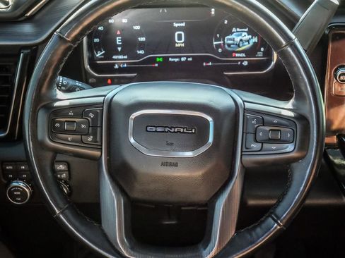 Used 2025 GMC Sierra 3500 Denali Ultimate AWD/4WD image 41