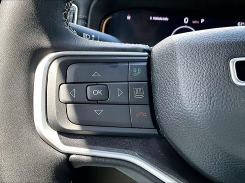 Used 2024 Jeep Wagoneer 2WD w/ Convenience Group I image 12