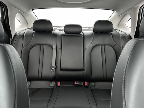 New 2025 Hyundai Sonata Limited FWD image 16