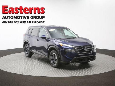 Used 2024 Nissan Rogue SV AWD/4WD image 49