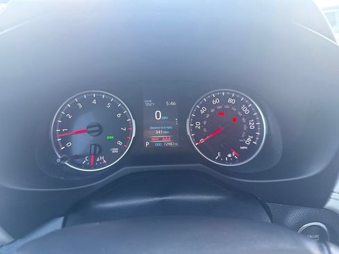 Used 2021 Toyota RAV4 XLE Premium FWD image 3