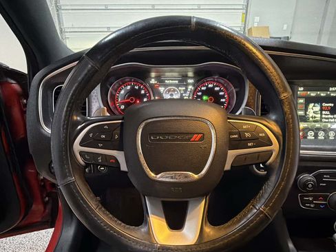 Used 2017 Dodge Charger R/T w/ Plus Group RWD image 15