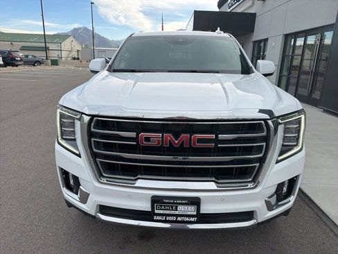 Used 2024 GMC Yukon SLT image 2