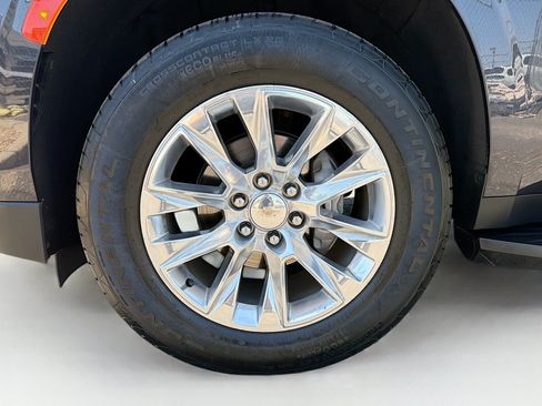 Used 2023 Chevrolet Tahoe Premier RWD image 33