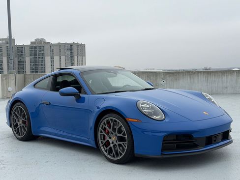 Certified 2025 Porsche 911 Carrera S image 9