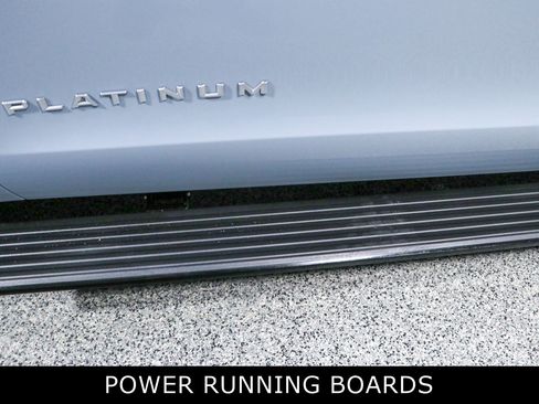 Used 2025 Ford Expedition Platinum AWD/4WD image 12