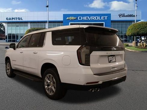 New 2026 Chevrolet Suburban Premier AWD/4WD image 5