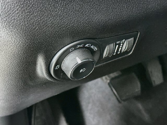 Used 2023 Jeep Compass Limited AWD/4WD image 21