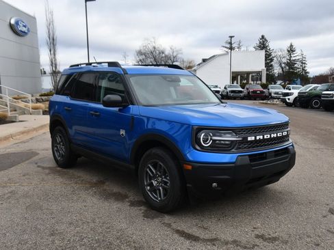 Used 2025 Ford Bronco Sport Big Bend w/ Convenience Package image 9