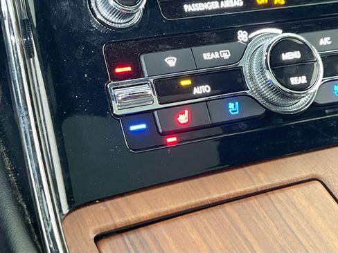 Used 2018 Lincoln Navigator L Reserve image 20