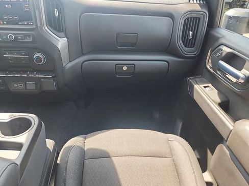 Used 2025 Chevrolet Silverado 2500 Custom w/ Custom Convenience Package AWD/4WD image 10