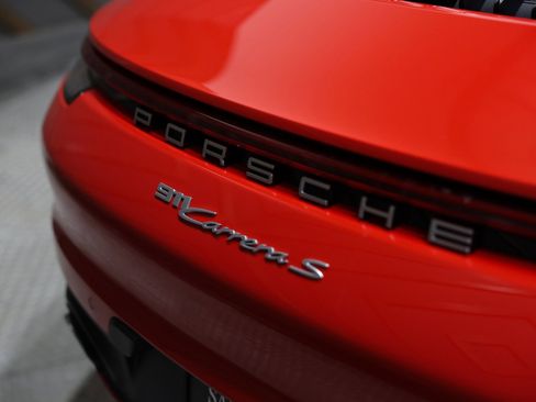 Used 2023 Porsche 911 Carrera S w/ Sport Chrono Package image 28