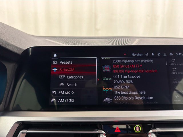 Used 2022 BMW M4 xDrive Competition w/ Executive Package AWD/4WD image 23