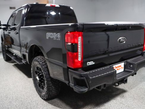 Used 2023 Ford F250 Lariat w/ Lariat Ultimate Package AWD/4WD image 10