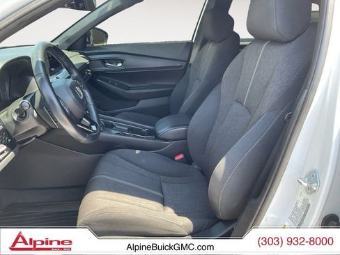 Used 2023 Honda Accord Sport image 9