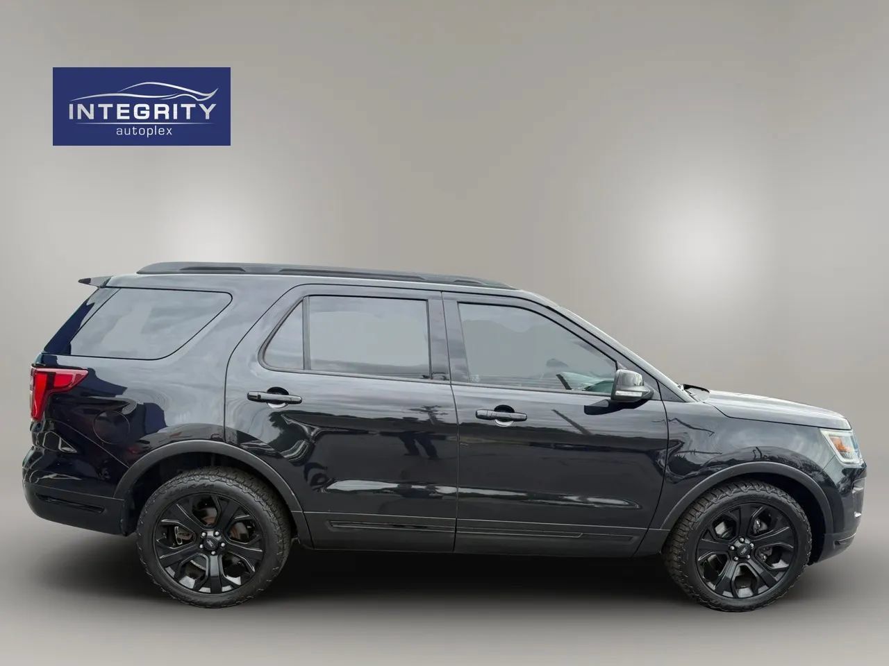 Used 2019 Ford Explorer Sport w/ Equipment Group 401A AWD/4WD image 6